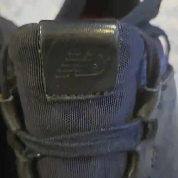 New Balace Minnie Mouse Running Shoe Sz 8.5 - Picture 5 of 9